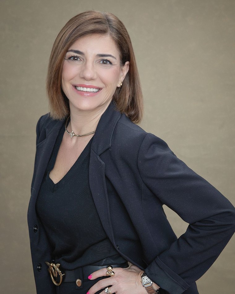 Dra. Sandra de Oliveira, directora médica de deOLIVEIRA | Clinic